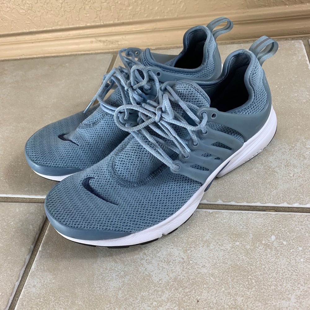 Blue Nike Prestos